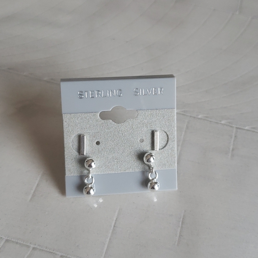 Small earrings set